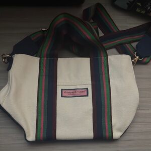 Vineyard Vines Cream and Multicolor Crossbody Bag